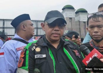 Ojek online minta subsidi BBM dialihkan ke motor listrik