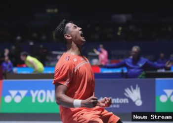 Foto: Kalahkan tunggal nomor tujuh dunia, Alwi Farhan lolos ke perempat final