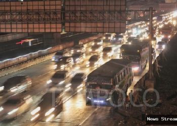 Arus balik, one way mulai dari Tol Kalikangkung Semarang