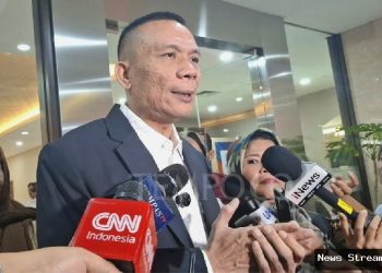 Rismon Sianipar temui Jokowi di rumah Solo