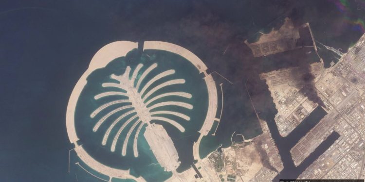 Apakah negara-negara Teluk akan membalas serangan Iran dan bakal terseret dalam perang?