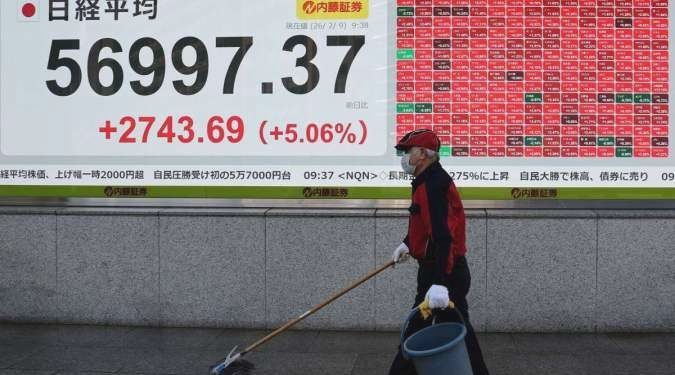 Bursa Asia anjlok di pagi ini (9/3), indeks Nikkei & Kospi ambles lebih dari 6%