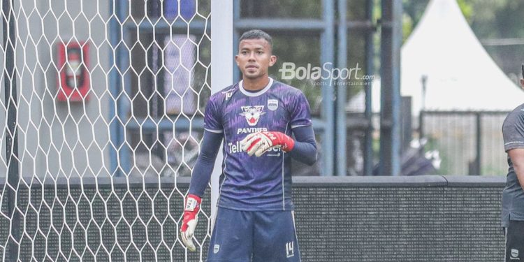 Sumardji ungkap alasan John Herdman tidak panggil kiper Persib Teja Paku Alam ke timnas Indonesia