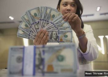 Valas Asia melemah saat dolar AS perkasa, ketidakpastian global jadi sebab