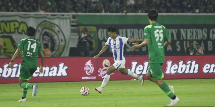 Persib gagal raih poin penuh di Gelora Bung Tomo, Bojan Hodak murka dengan kinerja wasit