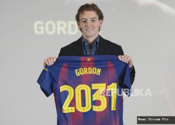 Barcelona resmi datangkan Anthony Gordon, bayar Newcastle Rp1,45 triliun