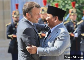 Foto: Prabowo hadiri jamuan dari Emmanuel Macron di Istana Elysee