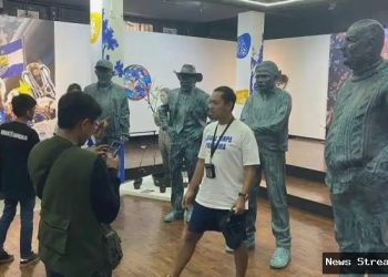 Patung Bojan Hodak berdiri megah, kado perpisahan manis untuk pelatih tersukses Persib