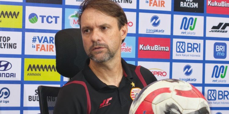 Ikuti jejak Persib Bandung, Persija juga lepas Mauricio Souza dan segera umumkan pelatih baru