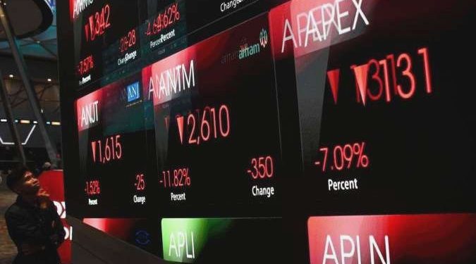 IHSG kembali ambruk 4,52% ke 5.342 di awal pekan, cek saham yang banyak dijual asing