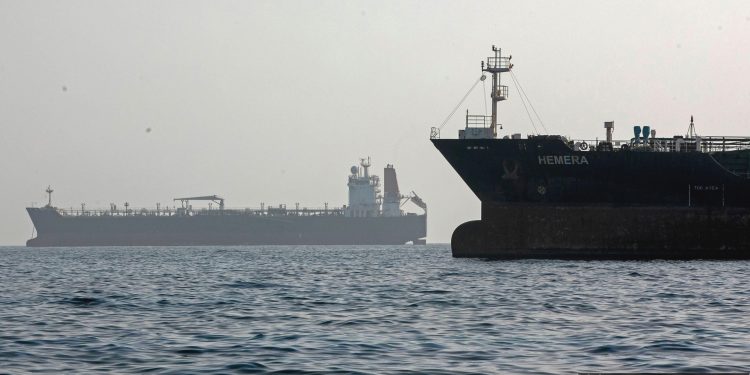 AS serang situs radar Iran, Kuwait hadapi serangan rudal dan drone