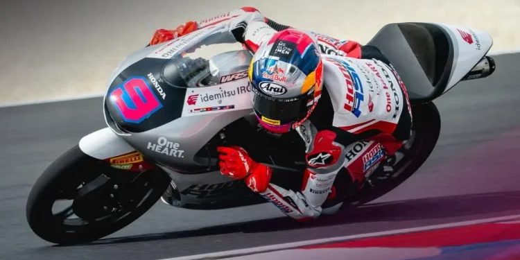 Hasil Moto3 Hungaria 2026: Start P9 berakhir P16! Veda Ega Pratama kena long lap penalty, Hakim Danish crash