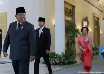 Prabowo pimpin upacara Hari Lahir Pancasila, Gibran dan Megawati hadir berdampingan