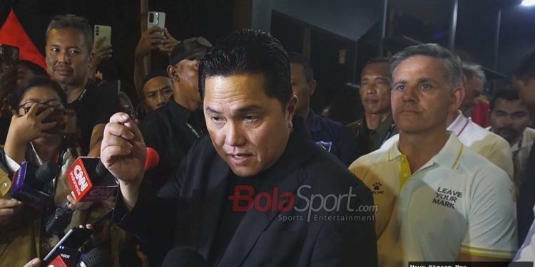 Erick Thohir beri update naturalisasi Luke Vickery dan Mitchell Baker untuk timnas Indonesia