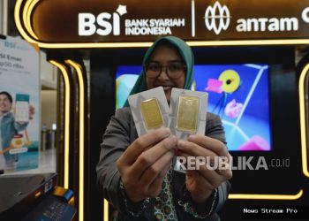 Harga emas Antam merosot 10 ribu per gram pada Selasa