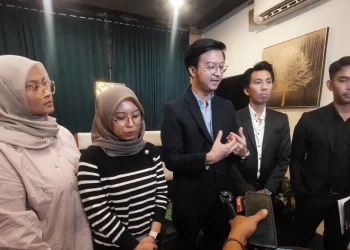 Hanania Grup tipu dan gelapkan dana jamaah umrah belasan miliar, polisi akan panggil Awkarin hingga Keanu